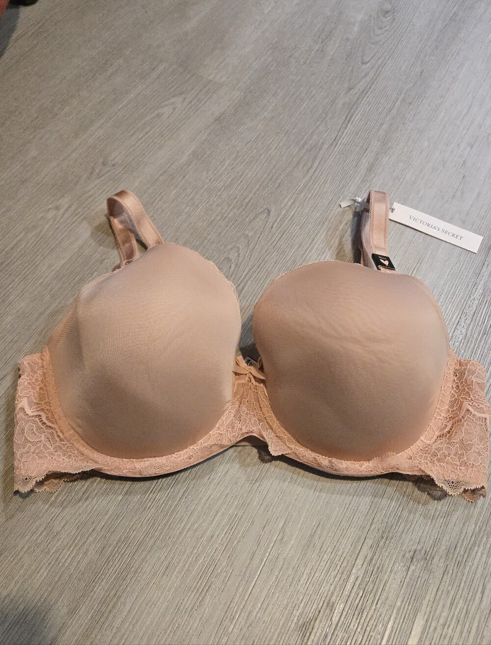 NWT Victoria's Secret Nude Lace Trim Dream Angels Lined Demi Bra, SIZE 36DD